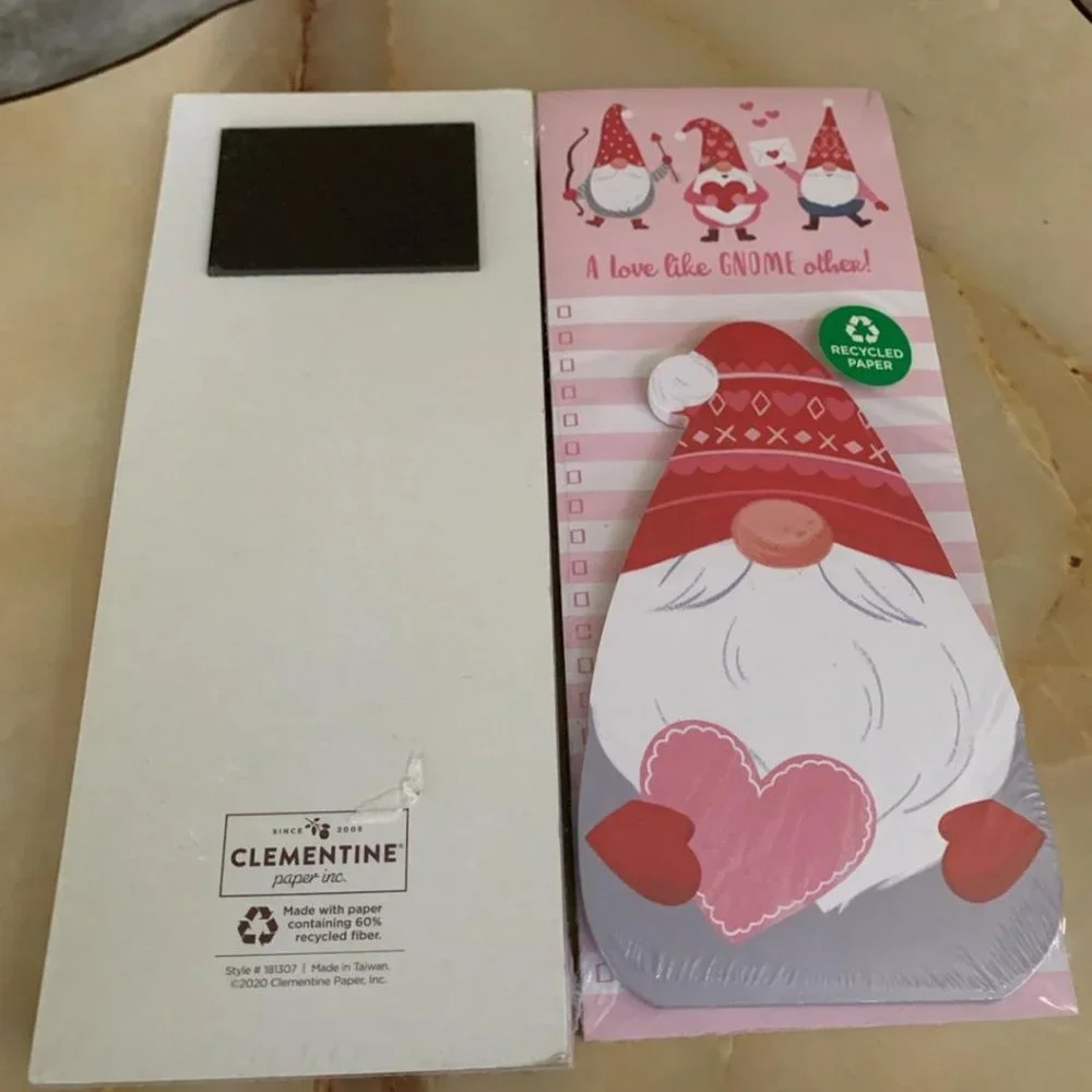 Clementine Paper Magnetic  Gnome Pad